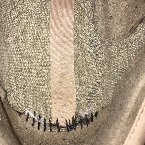 Yeezy BOOST 350 Oxford Tan - Picture 7 of 8